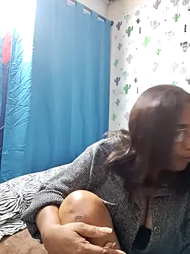 Avannay online show from November 23, 2025, 1:15 am