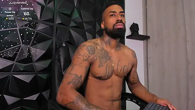 OstinDaniels online show from November 6, 2025, 9:52 pm