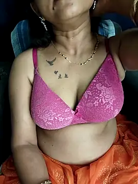 Sexy juhee online show from March 5, 2026, 9:43 pm