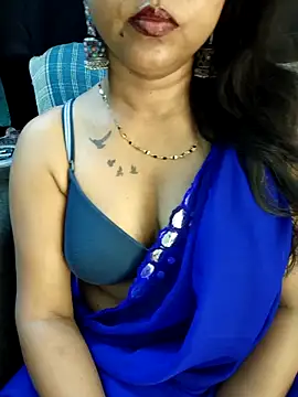 Sexy juhee online show from April 18, 2026, 3:14 pm