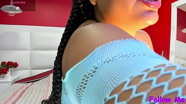 Snapshot of Michelle_Lewis_ chatting on September 29, 2025, 1:06 pm Michelle Lewis online show from September 29, 2025, 1:06 pm