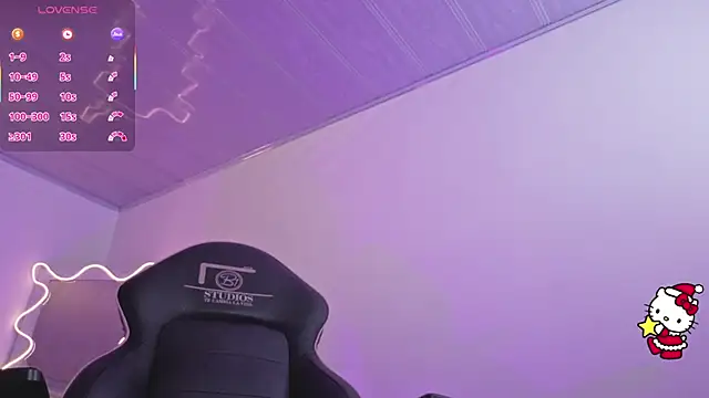 ZURY TAY online show from December 22, 2025, 11:43 am