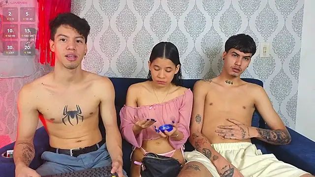 Twink sensationx online show from October 19, 2025, 1:25 pm