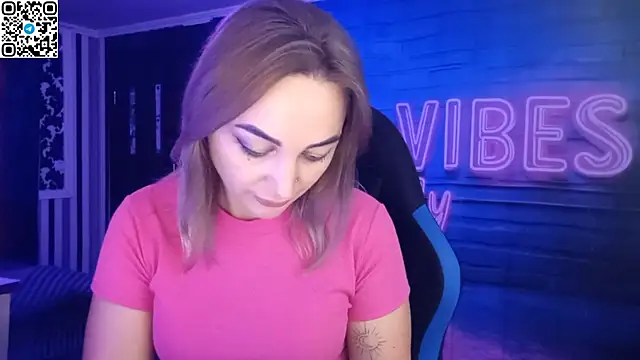 Blonde Temptation online show from September 17, 2025, 7:43 am