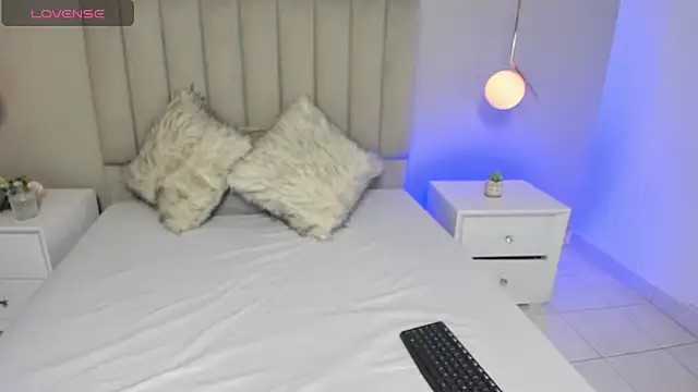 Dani rosse  online show from October 10, 2025, 12:39 pm