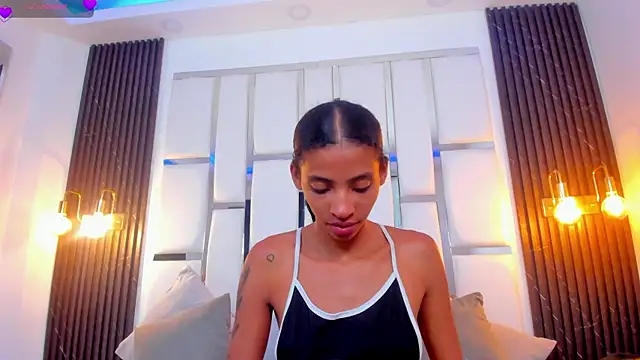 sarah ashbourne online show from October 4, 2025, 1:56 pm