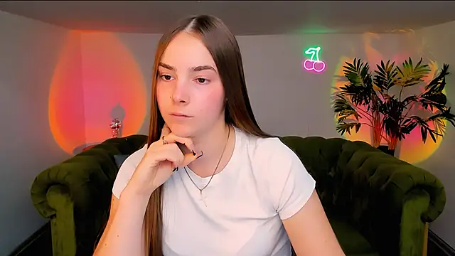 rad rebel  online show from September 10, 2025, 1:10 pm