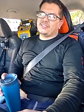 Snapshot of lucho8690 chatting on October 13, 2025, 9:16 pm lucho8690 online show from October 13, 2025, 9:16 pm