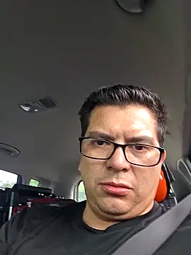 Snapshot of lucho8690 chatting on September 9, 2025, 9:02 pm lucho8690 online show from September 9, 2025, 9:02 pm