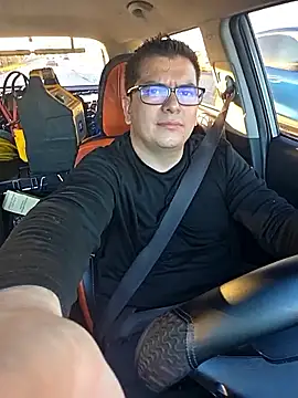 Snapshot of lucho8690 chatting on January 8, 2026, 10:16 pm lucho8690 online show from January 8, 2026, 10:16 pm