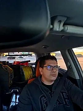 Snapshot of lucho8690 chatting on February 3, 2026, 10:48 pm lucho8690 online show from February 3, 2026, 10:48 pm