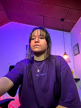 Eymmy 24 online show from October 17, 2025, 3:10 am