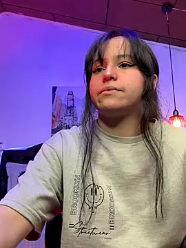 Eymmy 24 online show from October 14, 2025, 2:56 am