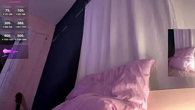 MaryjaneSpider online show from April 2, 2026, 7:20 pm