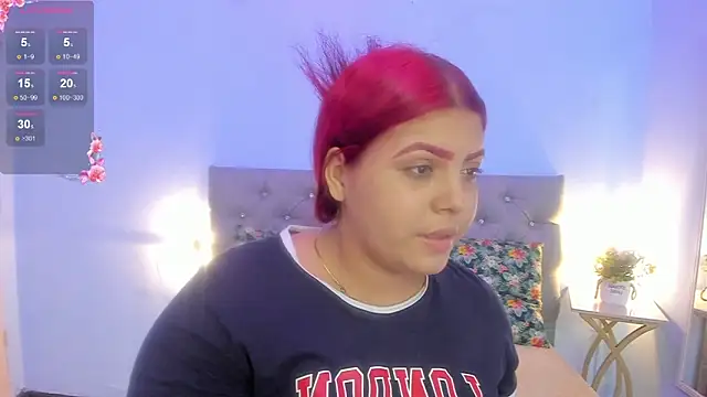 neferet opal online show from December 4, 2025, 11:04 pm