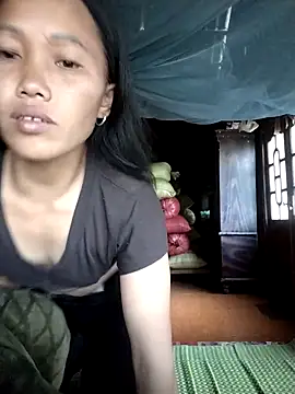 PhamPm70 online show from November 13, 2025, 8:18 am