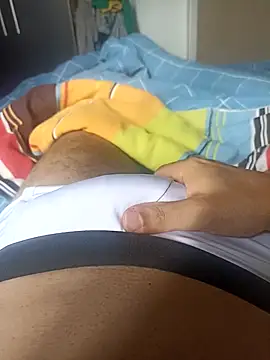 comobucetinhas online show from October 29, 2025, 1:54 pm