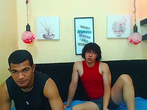 Black hugecock online show from September 23, 2025, 3:57 am