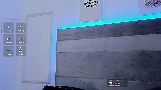 Aleja ruizz online show from October 28, 2025, 7:07 am