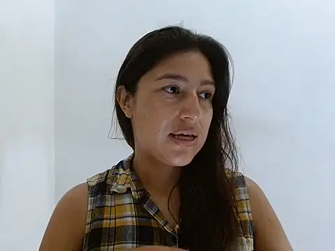 Snapshot of SarahFriendly chatting on May 22, 2026, 11:41 am SarahFriendly online show from May 22, 2026, 11:41 am