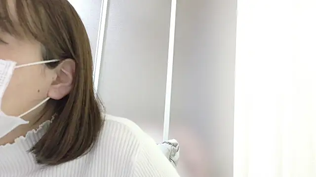 Snapshot of -rena-rena chatting on November 23, 2025, 2:49 pm -rena-rena online show from November 23, 2025, 2:49 pm