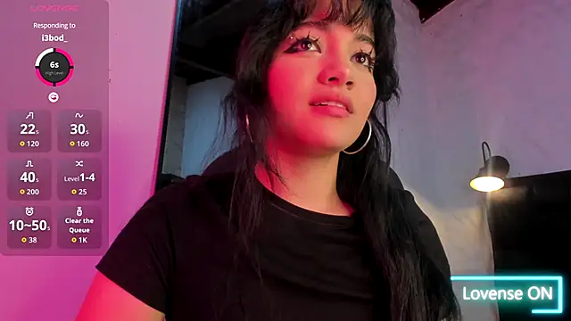 Snapshot of Darky_Doll chatting on October 17, 2025, 4:49 am Darky Doll online show from October 17, 2025, 4:49 am