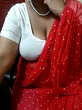 tami lavanya online show from September 13, 2025, 4:23 am