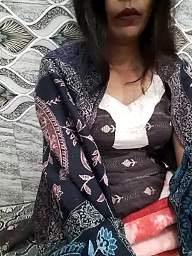 Aarti-kumri online show from November 17, 2025, 10:25 pm