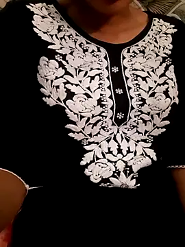 Aarti-kumri online show from November 13, 2025, 9:35 am