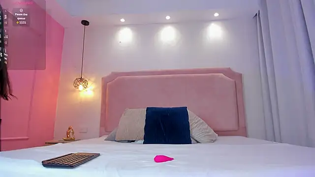 Ashlye Sstone online show from October 17, 2025, 10:22 pm