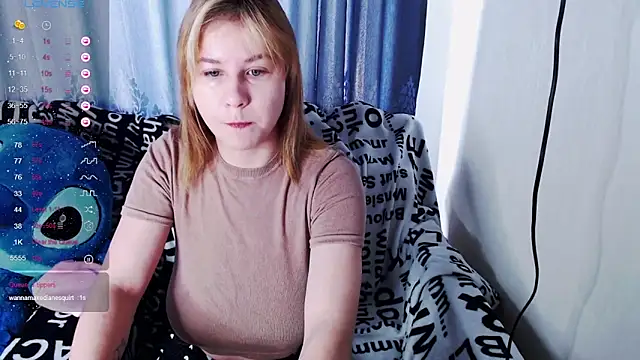 RoyAngela online show from September 19, 2025, 5:44 am