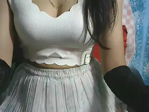 sheetal-sheetal95 online show from April 11, 2026, 5:27 pm