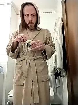 Baldassarre1990 online show from January 9, 2026, 9:33 pm