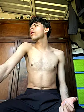 Axel-Mejia online show from November 17, 2025, 6:45 pm