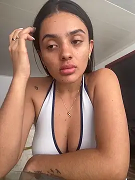 AnaaFaith  online show from September 22, 2025, 8:04 pm