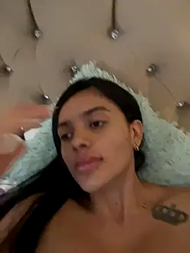 AnaaFaith  online show from October 20, 2025, 7:36 pm