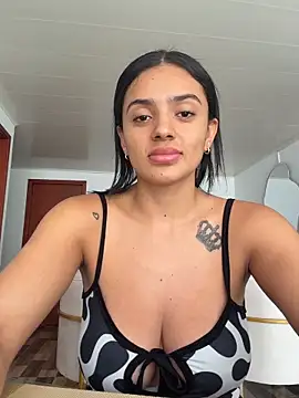 AnaaFaith  online show from April 18, 2026, 5:48 pm