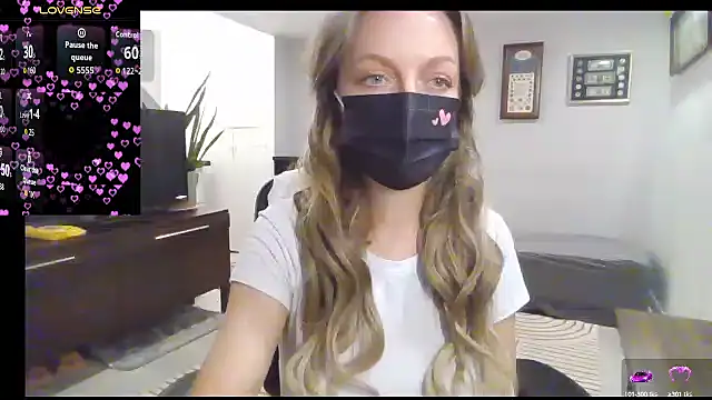 Snapshot of Magical_Milf_MelissaXX chatting on September 29, 2025, 12:55 pm Magical Milf MelissaXX online show from September 29, 2025, 12:55 pm