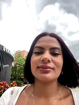 IrinaVelvet online show from October 3, 2025, 8:54 pm