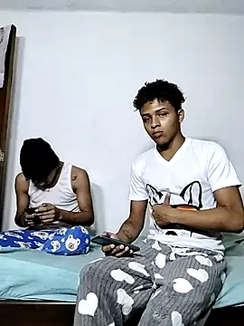 Manuel Mateus1 online show from November 10, 2025, 2:38 am