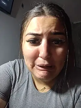 barbielamaravilla11 online show from December 1, 2025, 2:18 pm