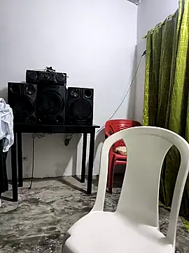 giannis090 online show from October 11, 2025, 4:24 am