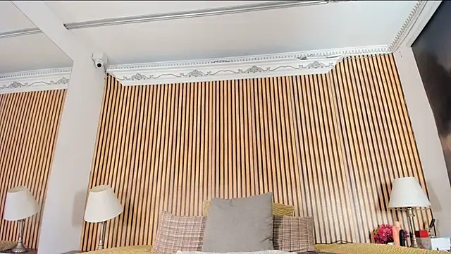 keeyla stone online show from October 9, 2025, 9:26 pm