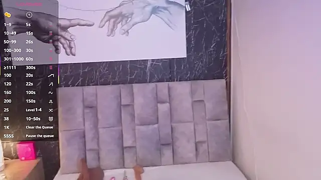 emmi collinss online show from October 1, 2025, 8:02 pm