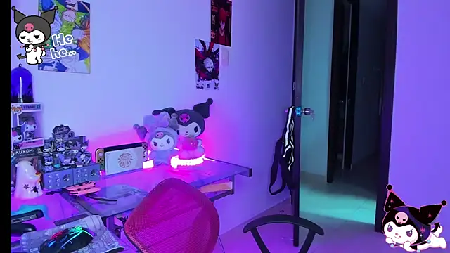 Snapshot of KeitaMoon chatting on November 2, 2025, 10:59 pm KeitaMoon online show from November 2, 2025, 10:59 pm