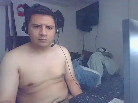 Snapshot of Xxxristiano chatting on February 15, 2026, 2:49 pm Xxxristiano online show from February 15, 2026, 2:49 pm