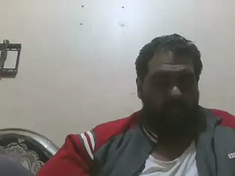 elpoop7305 online show from January 19, 2026, 1:59 pm