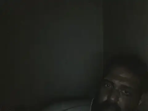 elpoop7305 online show from November 21, 2025, 11:26 pm