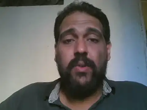 elpoop7305 online show from October 7, 2025, 2:40 pm