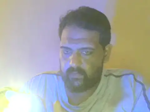 elpoop7305 online show from October 1, 2025, 12:42 pm